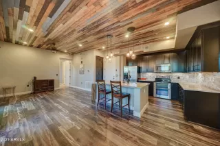 Photo #3: 6186607 Listing