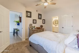 Photo #6: 6186695 Listing