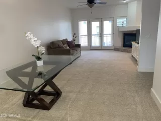 Photo #6: 6186708 Listing