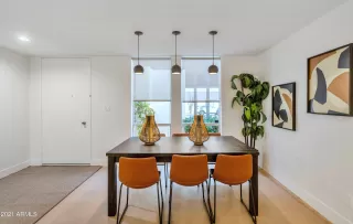 Photo #2: 6186768 Listing