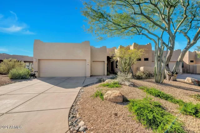 MLS: 6186788 Condo For Sale