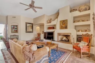 Photo #6: 6186788 Listing
