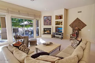 Photo #4: 6186797 Listing
