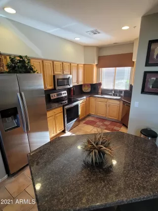 Photo #4: 6186817 Listing