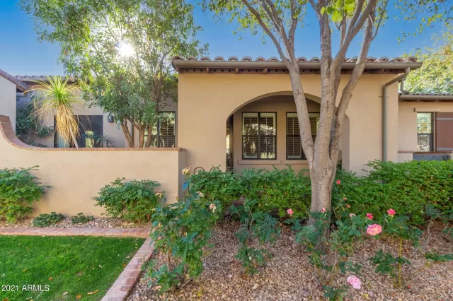 MLS: 6186867 Condo For Sale