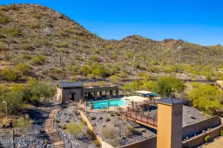 Photo #6: 6186985 Listing 