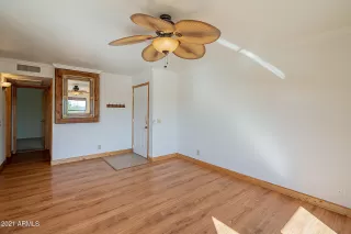 Photo #3: 6187183 Listing