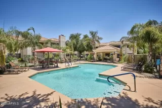 Photo #3: 6187300 Listing