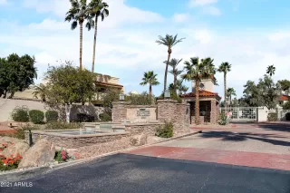 Photo #2: 6187396 Listing