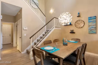 Photo #2: 6187463 Listing 