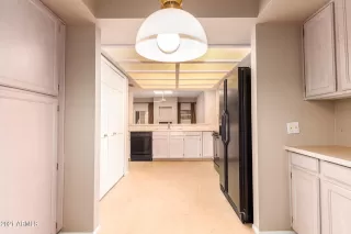 Photo #6: 6187481 Listing