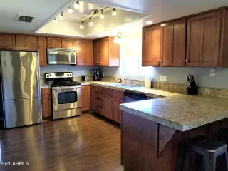 Photo #3: 6187483 Listing