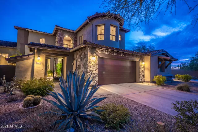 MLS: 6187630 Condo For Sale