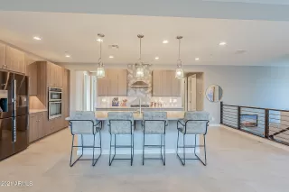 Photo #6: 6187710 Listing 