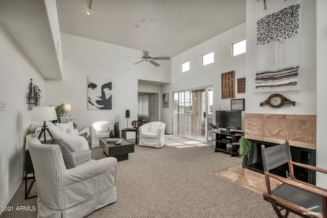 MLS: 6187789 Condo For Sale