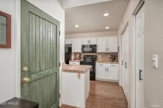 Photo #6: 6187789 Listing 