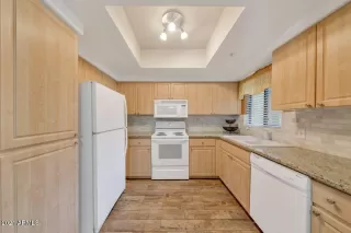 Photo #3: 6188017 Listing