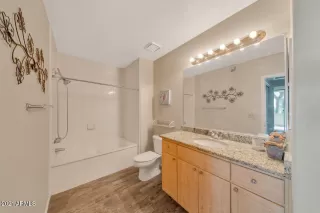 Photo #4: 6188017 Listing