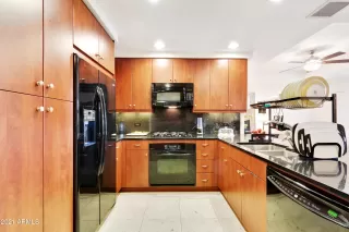 Photo #2: 6188064 Listing