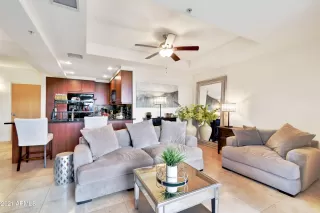 Photo #3: 6188064 Listing