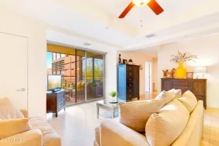 Photo #5: 6188064 Listing