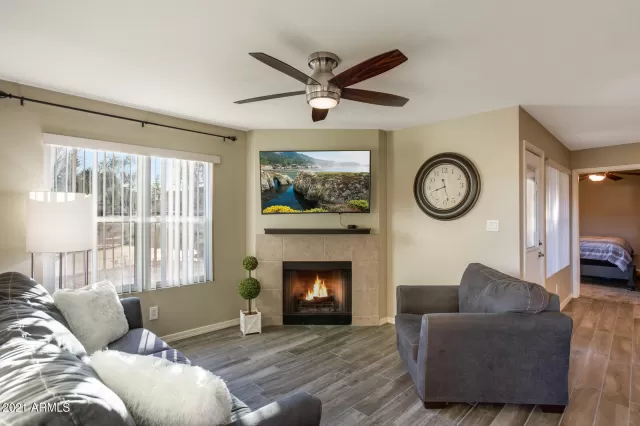 MLS: 6188089 Condo For Sale