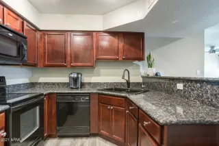 Photo #4: 6188089 Listing 