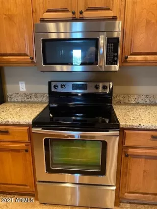 Photo #4: 6188214 Listing