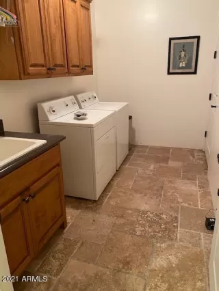 Photo #5: 6188214 Listing