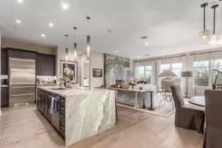 Photo #1: 6188252 Listing 