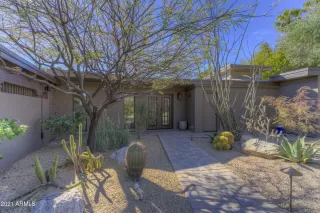 Photo #2: 6188304 Listing