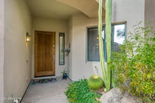 Photo #4: 6188321 Listing