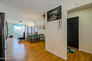 Photo #4: 6188386 Listing