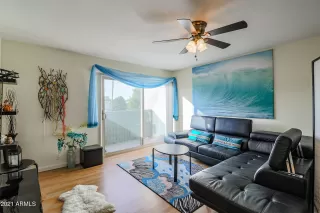 Photo #6: 6188386 Listing