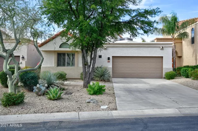 MLS: 6188428 Condo For Sale