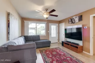 Photo #4: 6188590 Listing 