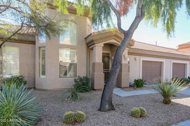 MLS: 6188610 Condo For Sale