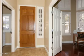 Photo #4: 6188610 Listing