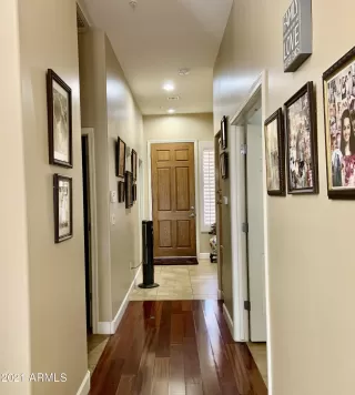 Photo #5: 6188610 Listing