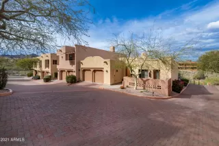 Photo #1: 6188899 Listing