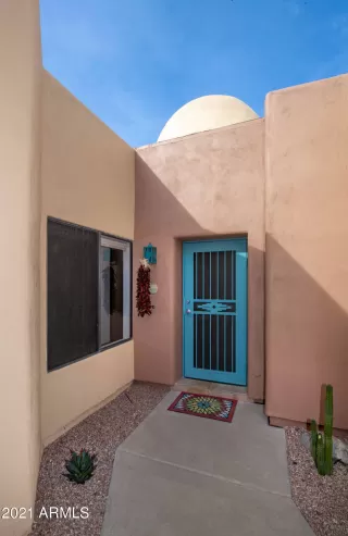 Photo #4: 6188899 Listing