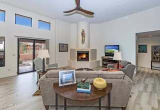 Photo #6: 6188899 Listing