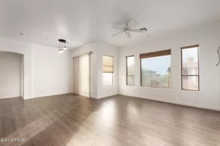 Photo #2: 6189025 Listing 