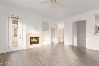 Photo #3: 6189025 Listing 