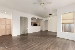 Photo #5: 6189025 Listing 