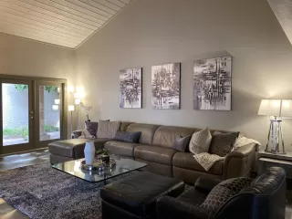 Photo #2: 6189059 Listing