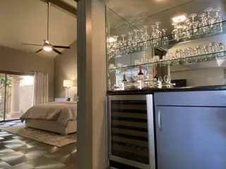 Photo #4: 6189059 Listing