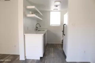 Photo #5: 6189073 Listing 