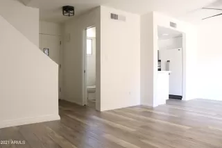 Photo #6: 6189073 Listing 