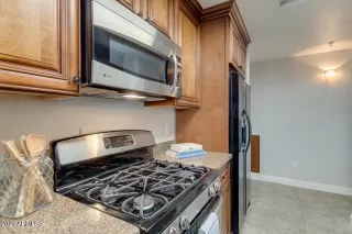 Photo #3: 6189108 Listing